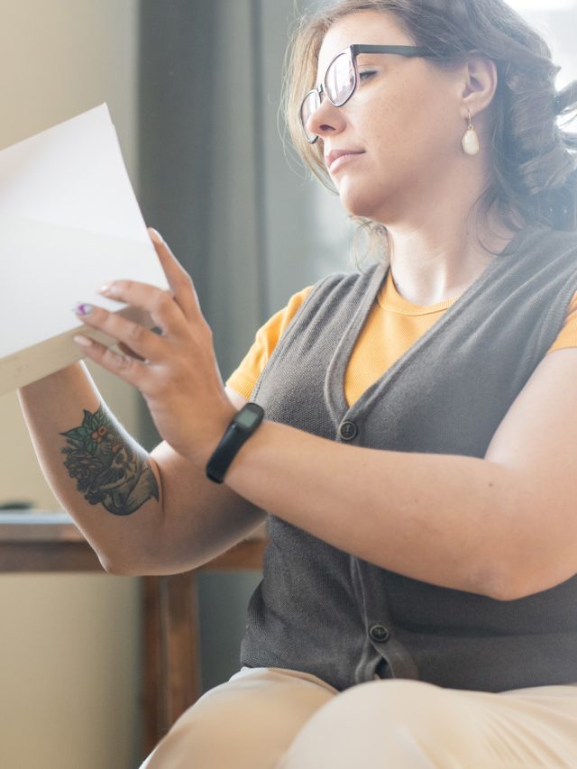 Woman filing evidence after a car accident