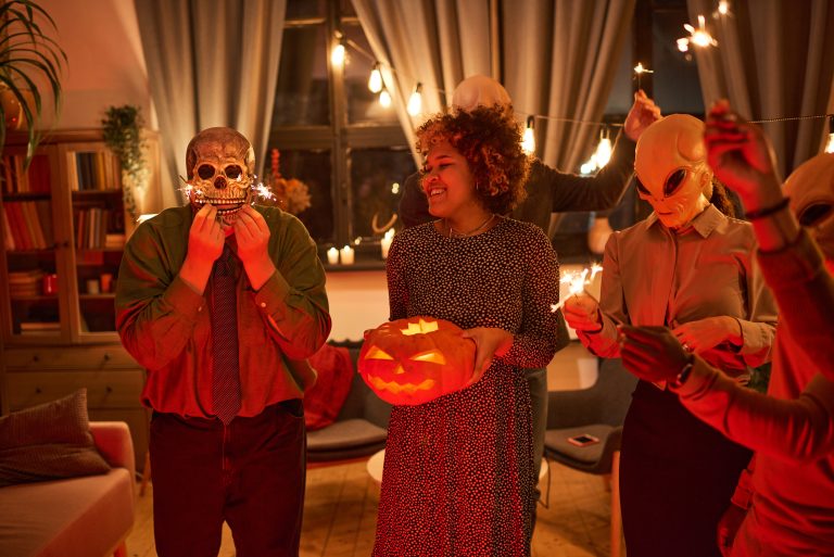 Here’s your ultimate guide to navigating through this Halloween safely and enjoyably.