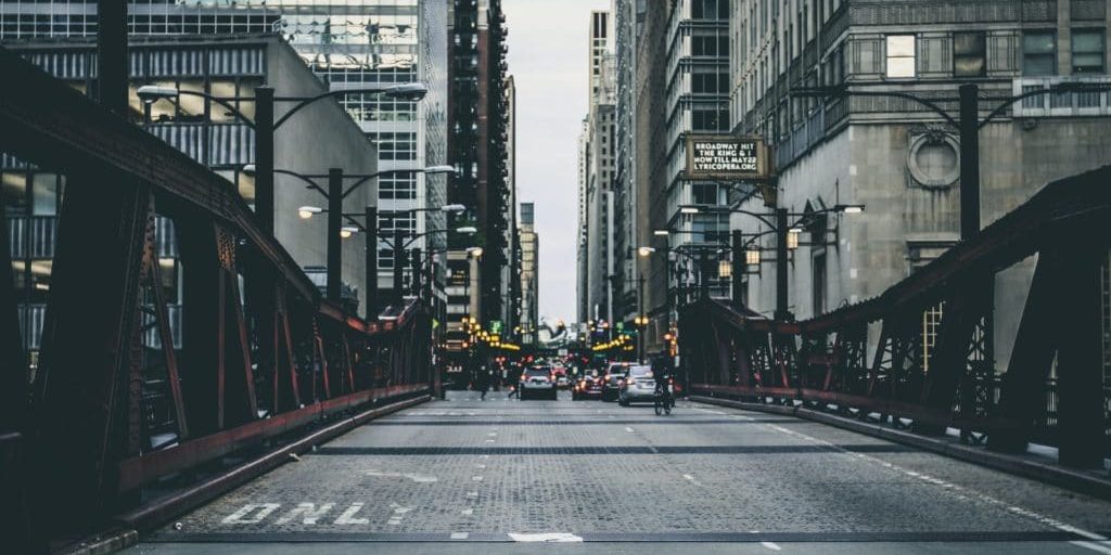 Recent car accident on Chicago’s South Side claims two lives, injures four others