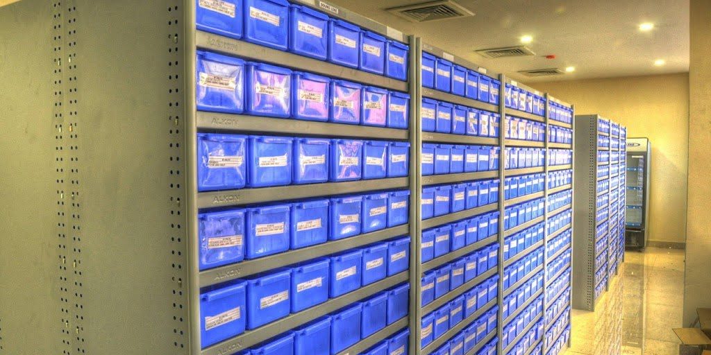 medical-store-555090_1280