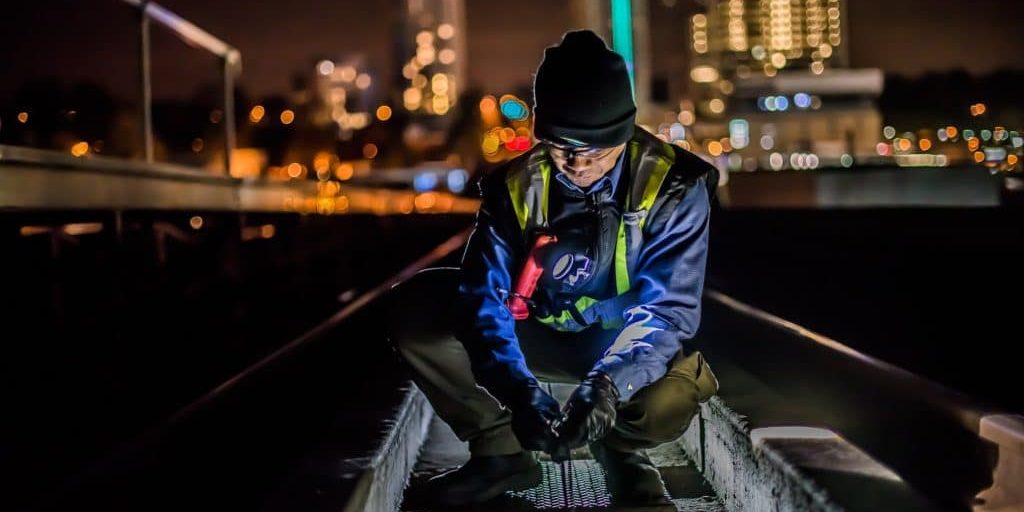 Los trabajadores del turno de noche con trastornos del sueño tienen más riesgo de sufrir accidentes de tráfico, según un estudio