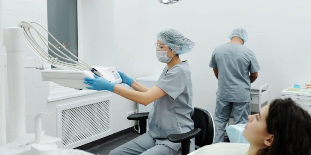 Según un estudio, las trabajadoras con médico obtienen mejores prestaciones por accidentes laborales